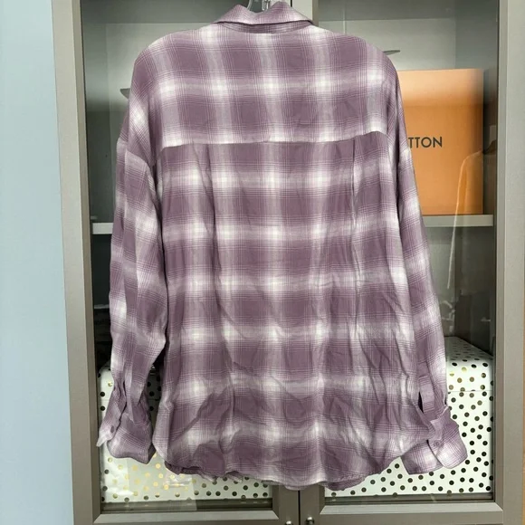 Express Pearl Embellished Boyfriend Portofino Shirt - Picture 4 of 4